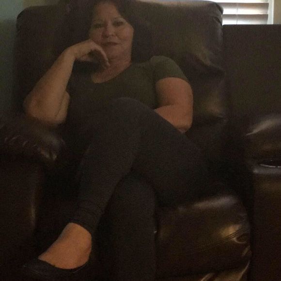 Meet your Posher, Reyna - Picture 1 of 1